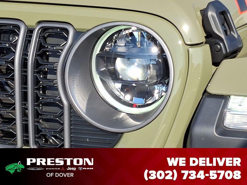 new 2025 Jeep Gladiator car, priced at $54,520