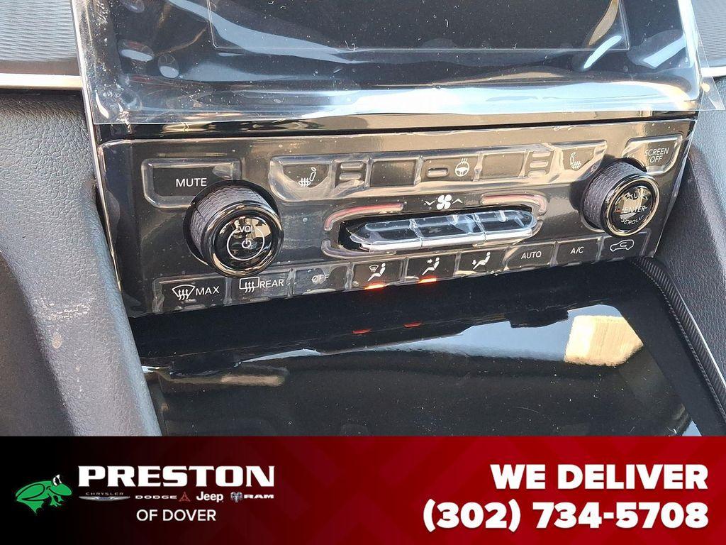 new 2025 Jeep Grand Cherokee L car, priced at $37,650