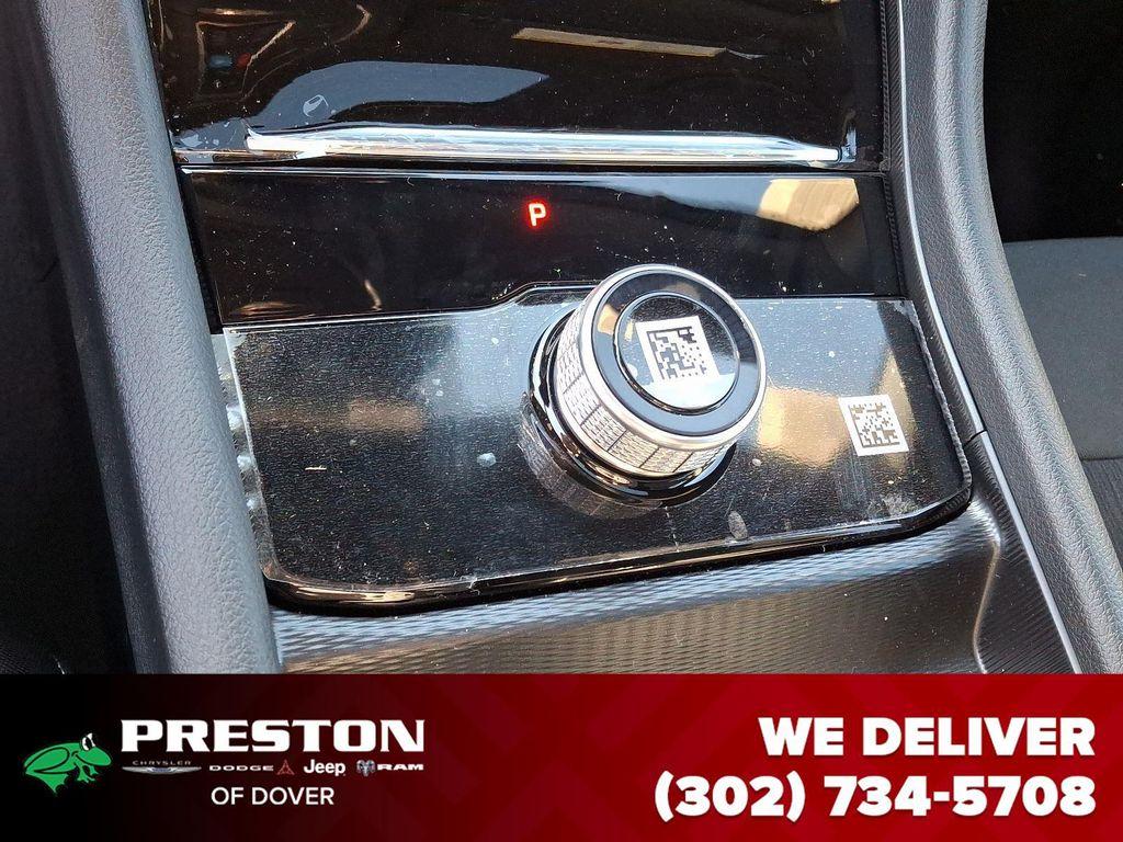 new 2025 Jeep Grand Cherokee L car, priced at $37,650