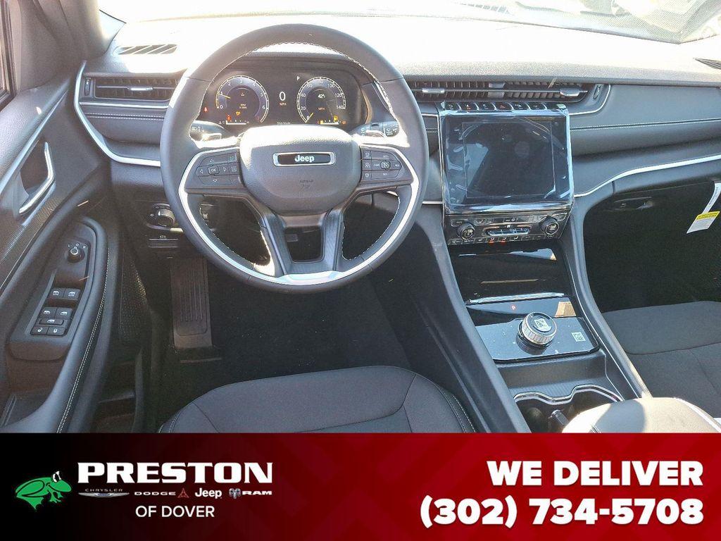 new 2025 Jeep Grand Cherokee L car, priced at $37,650