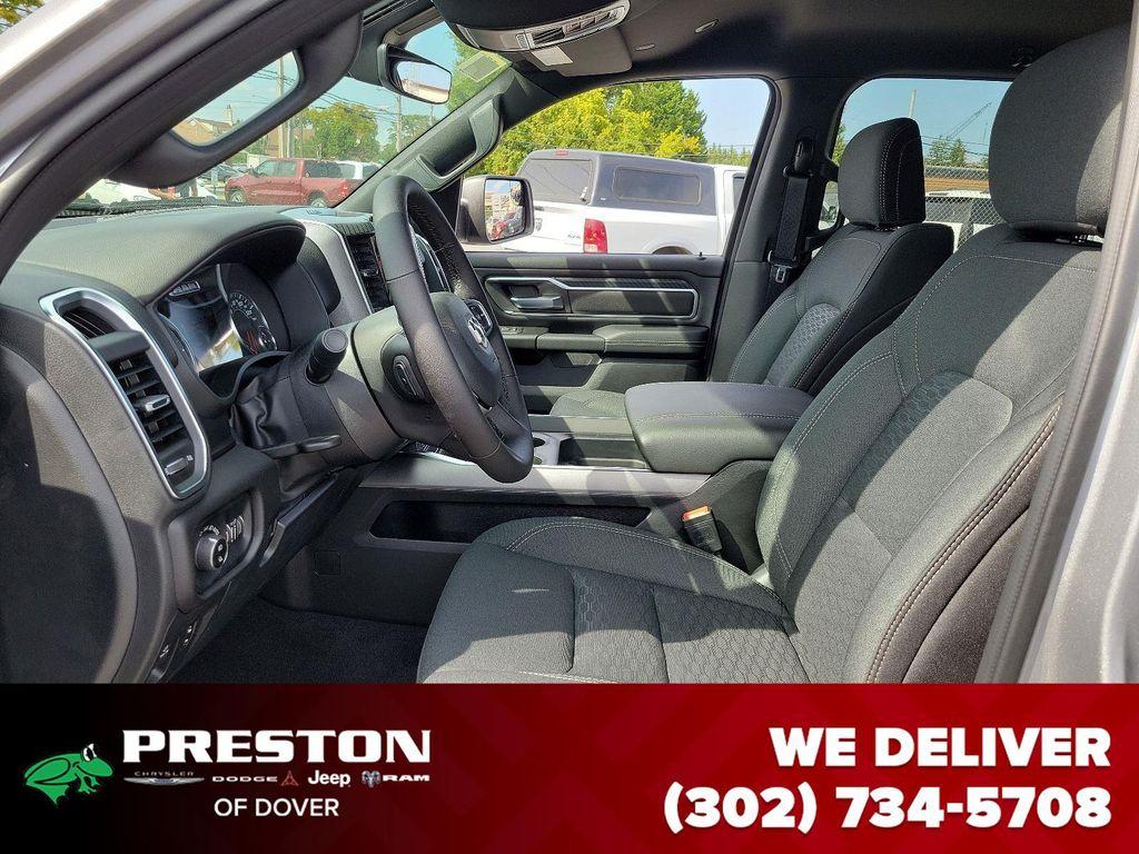 new 2025 Ram 1500 car, priced at $52,246