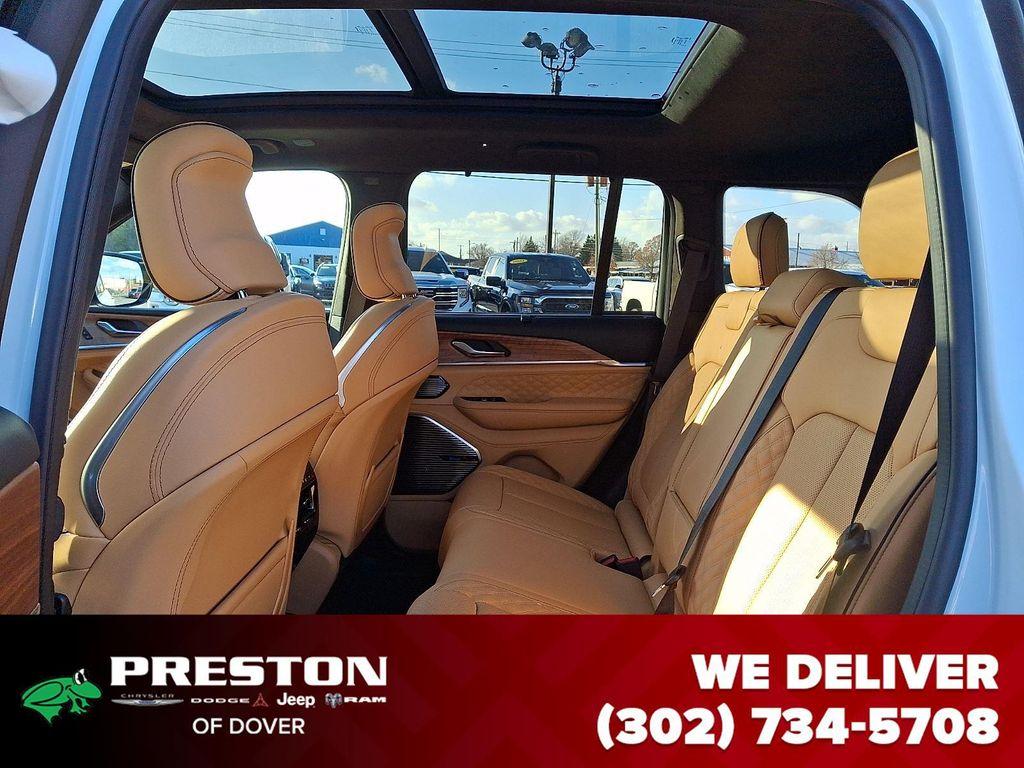 new 2025 Jeep Grand Cherokee car, priced at $63,060