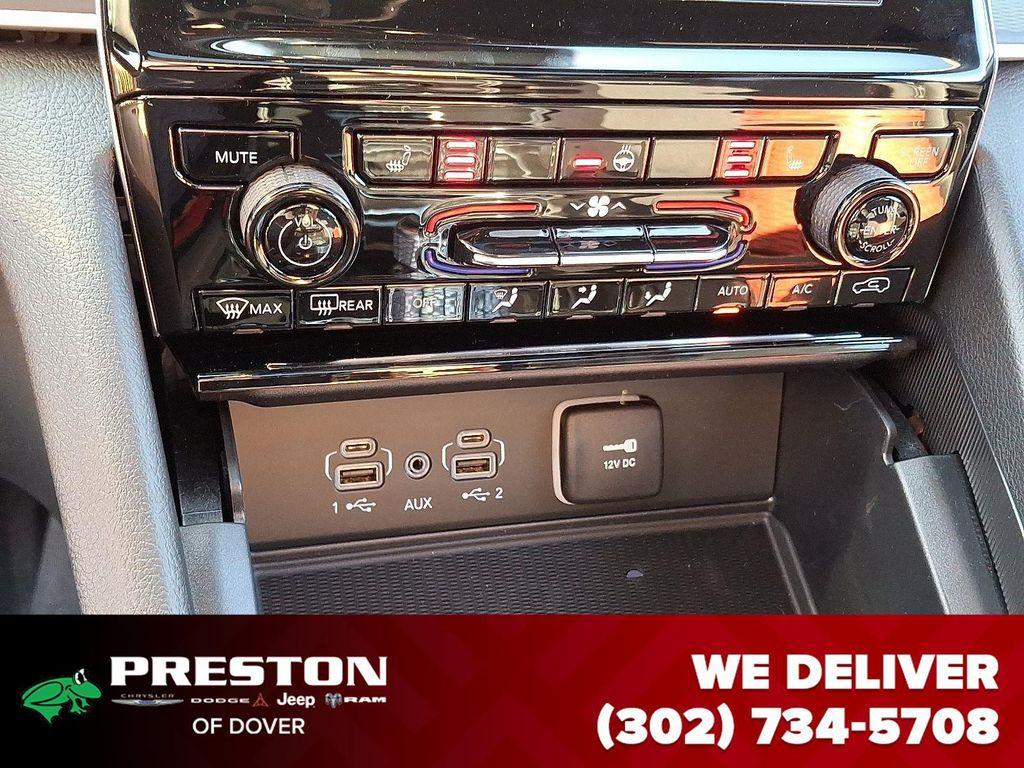 new 2025 Jeep Grand Cherokee L car, priced at $39,850