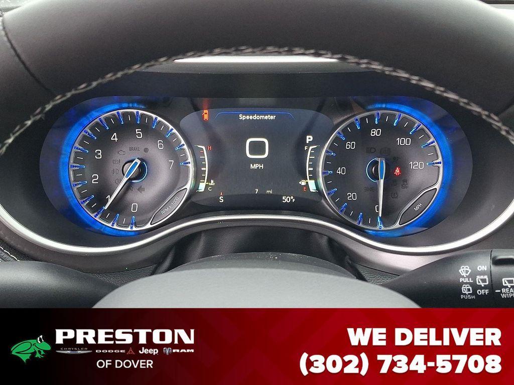 new 2026 Chrysler Pacifica car, priced at $40,425