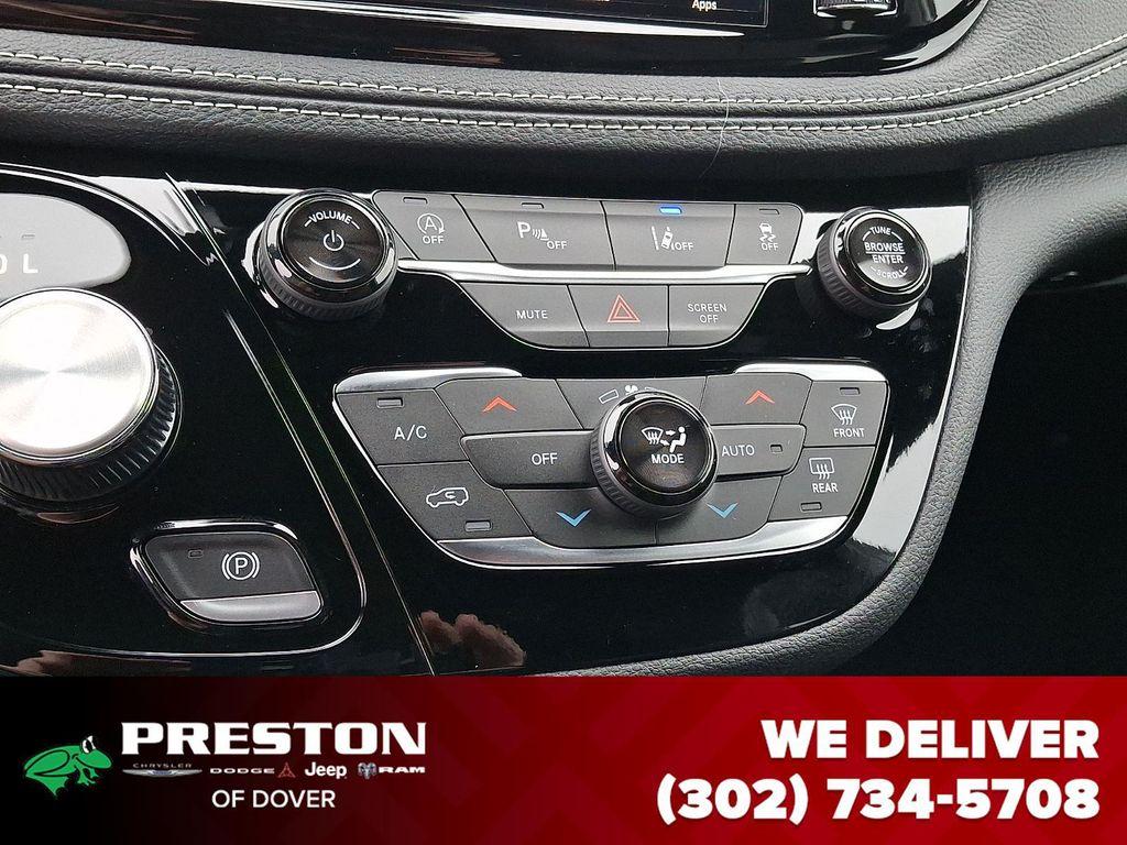 new 2026 Chrysler Pacifica car, priced at $40,425