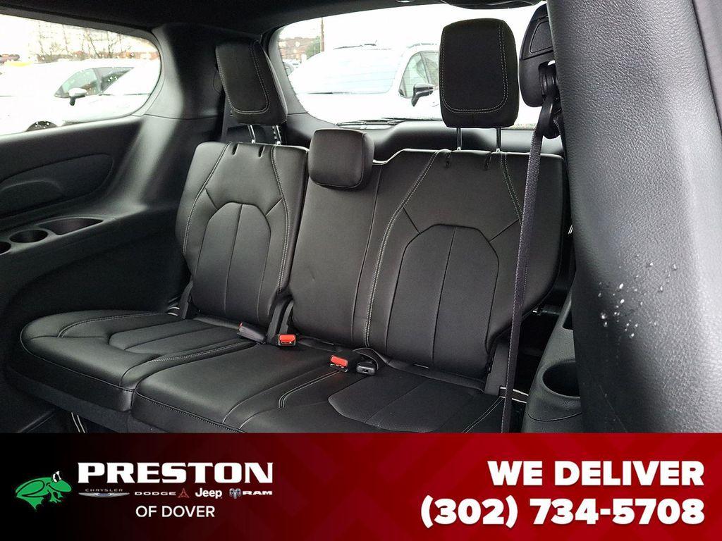 new 2026 Chrysler Pacifica car, priced at $40,425