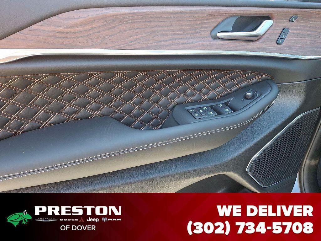 new 2025 Jeep Grand Cherokee L car, priced at $59,180