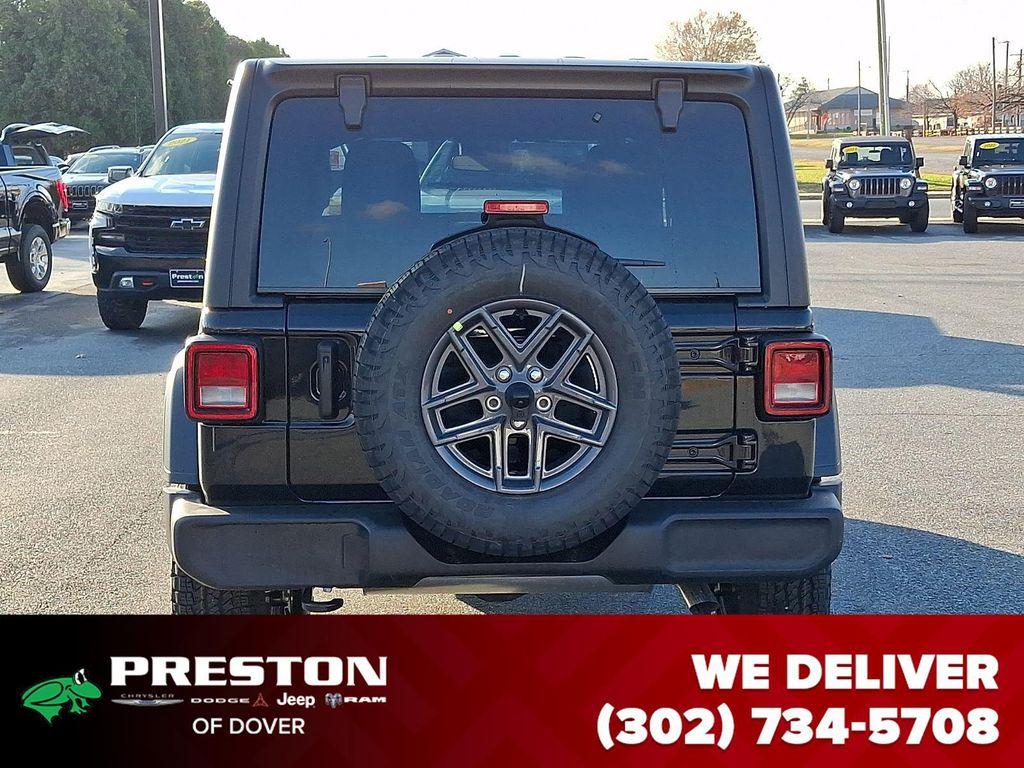 new 2026 Jeep Wrangler car, priced at $46,590