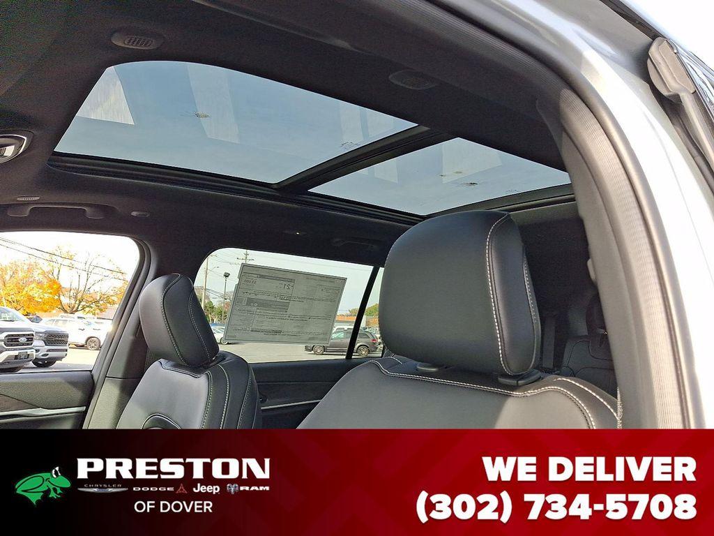 new 2025 Jeep Grand Cherokee L car, priced at $49,765