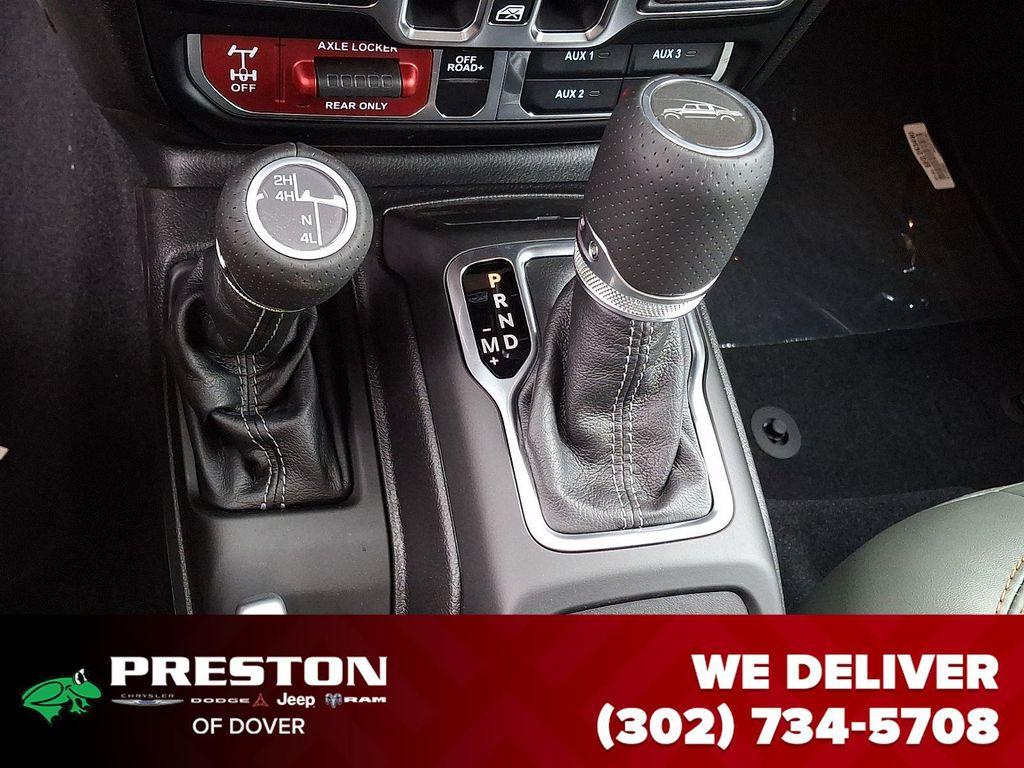 new 2026 Jeep Gladiator car, priced at $58,900