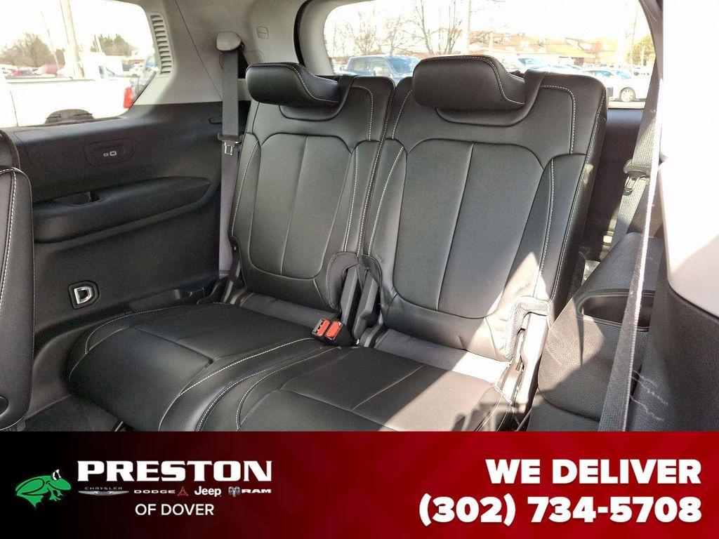 new 2024 Jeep Grand Cherokee L car, priced at $39,078