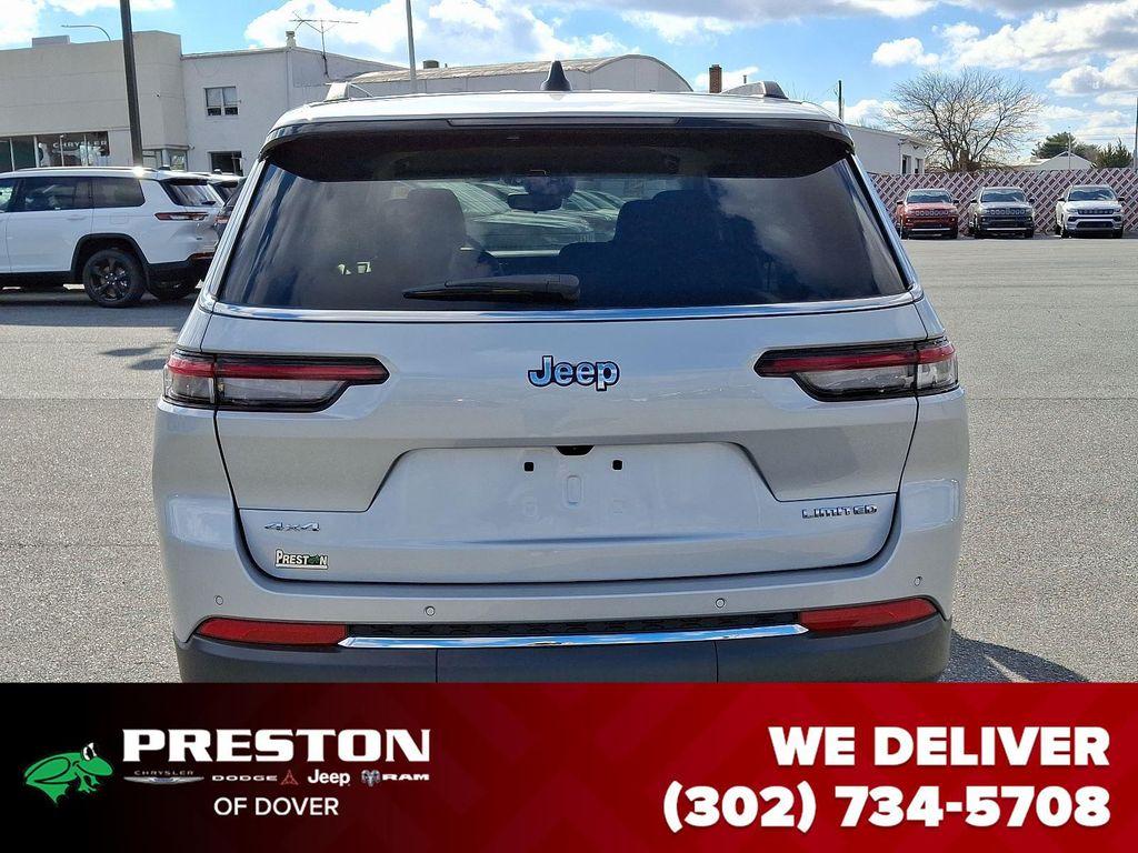 new 2024 Jeep Grand Cherokee L car, priced at $39,078