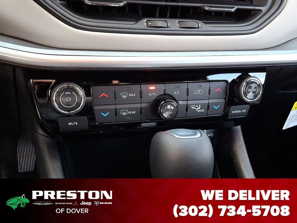 new 2026 Jeep Compass car, priced at $30,985