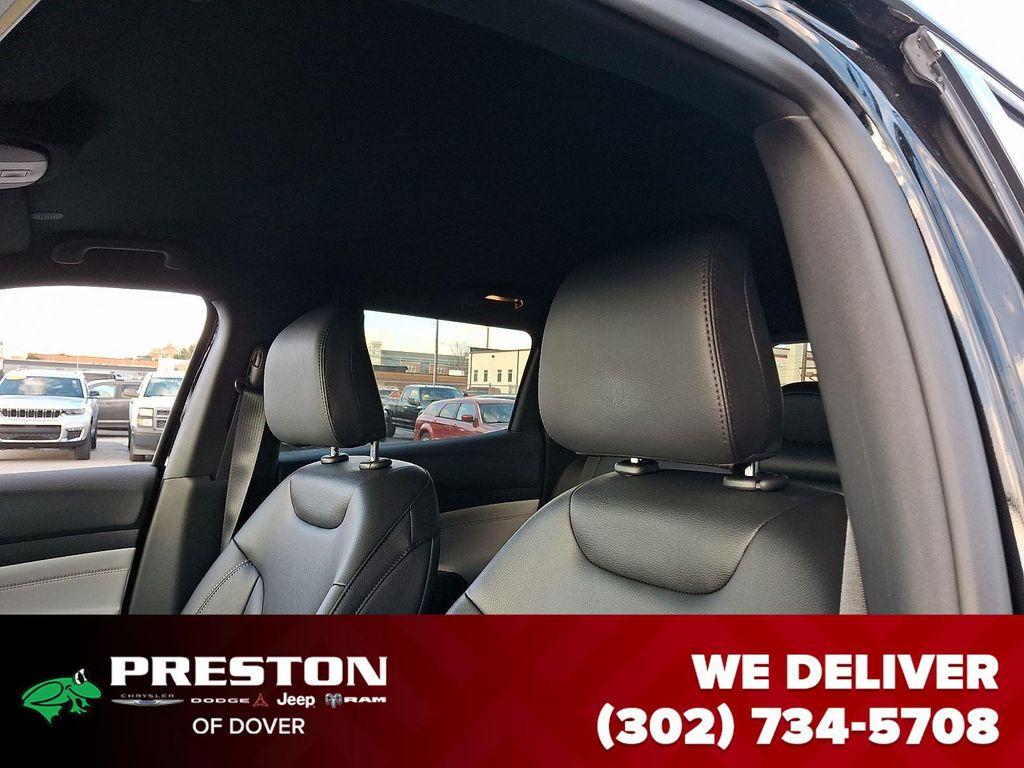 new 2026 Jeep Compass car, priced at $30,985