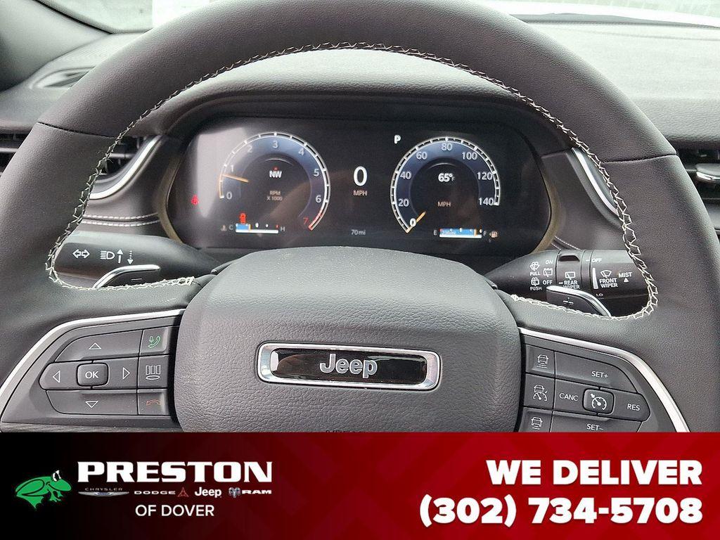 new 2025 Jeep Grand Cherokee L car, priced at $41,085