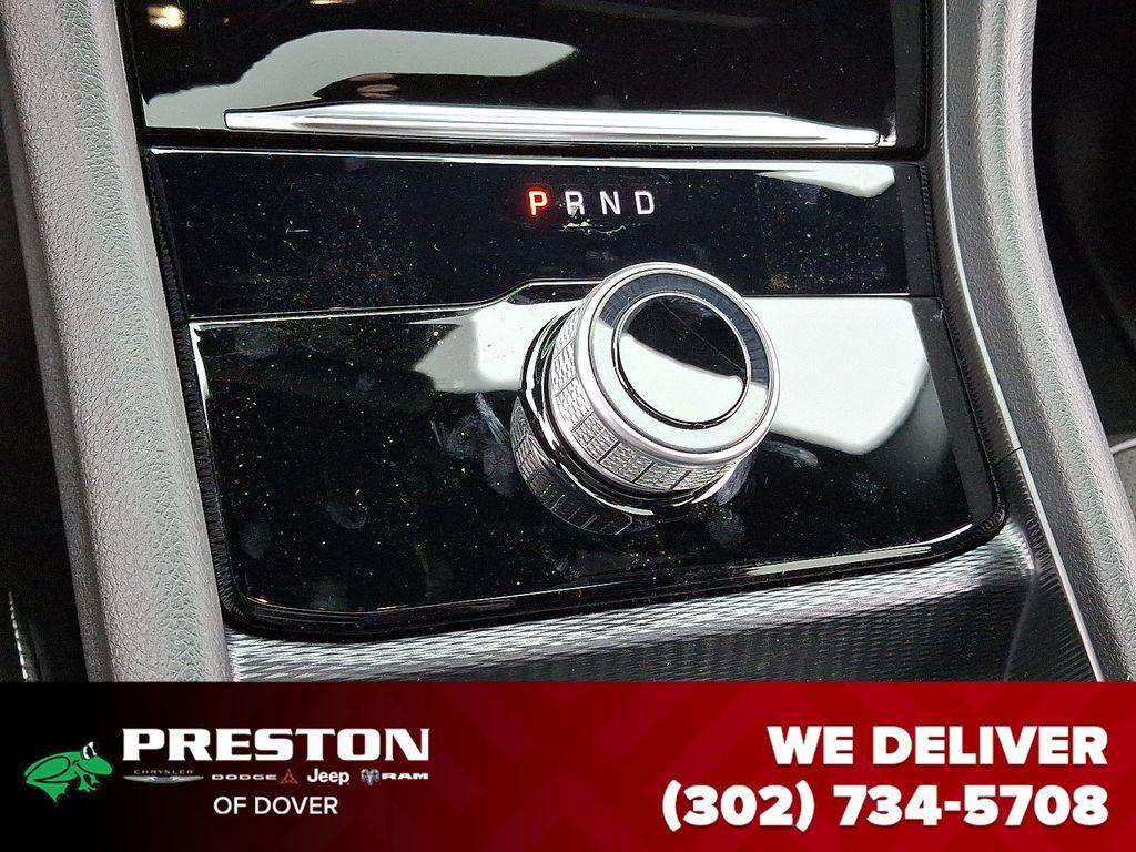 new 2025 Jeep Grand Cherokee L car, priced at $41,085