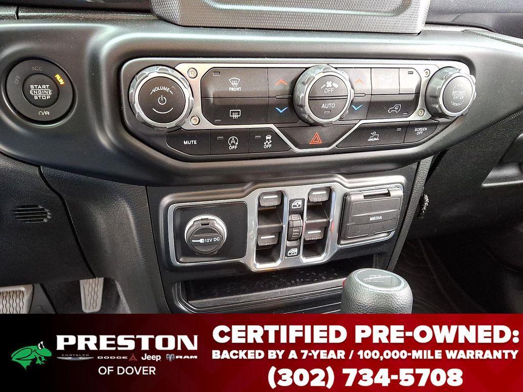 used 2022 Jeep Gladiator car, priced at $29,395