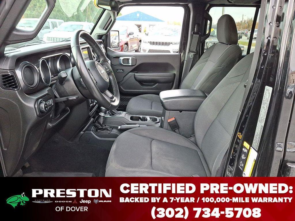 used 2022 Jeep Gladiator car, priced at $29,395