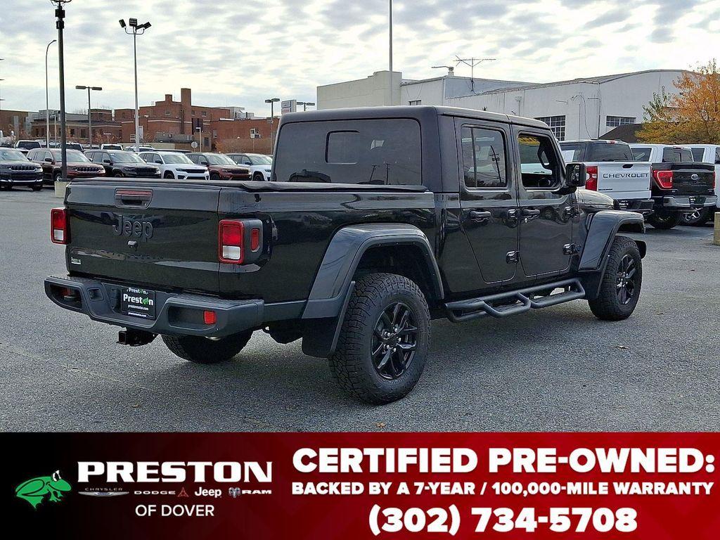 used 2022 Jeep Gladiator car, priced at $29,395