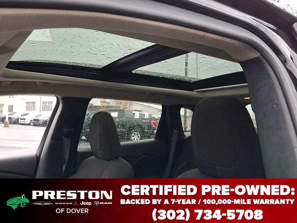 used 2017 Jeep Cherokee car, priced at $15,495