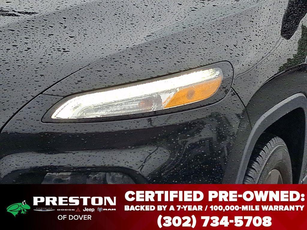 used 2017 Jeep Cherokee car, priced at $15,495