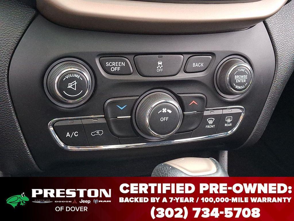 used 2017 Jeep Cherokee car, priced at $15,495