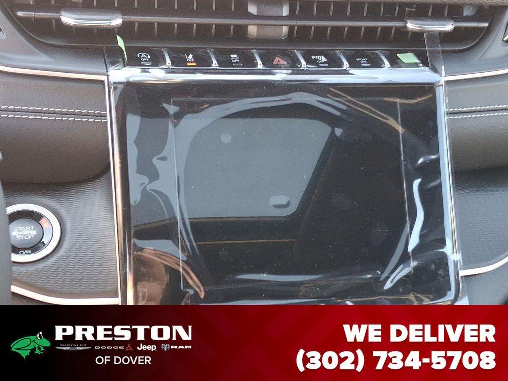 new 2025 Jeep Grand Cherokee L car, priced at $39,650