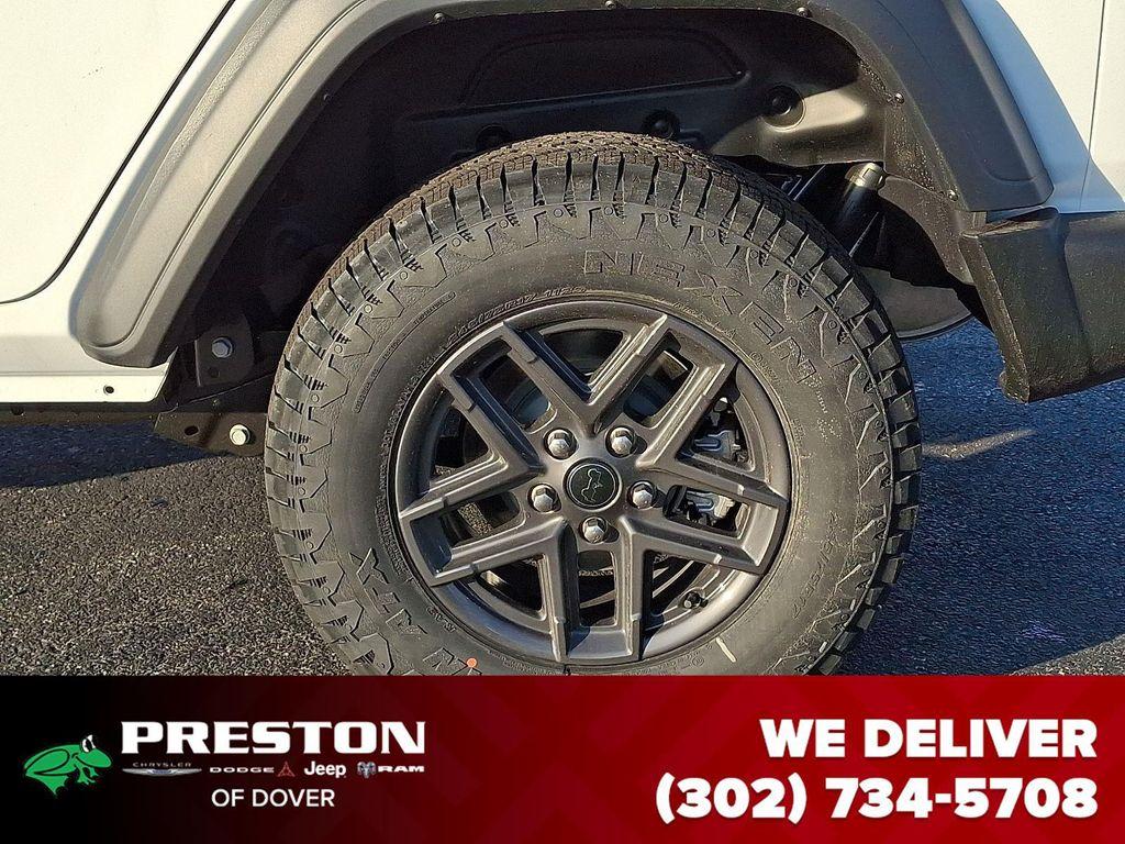 new 2026 Jeep Wrangler car, priced at $45,995