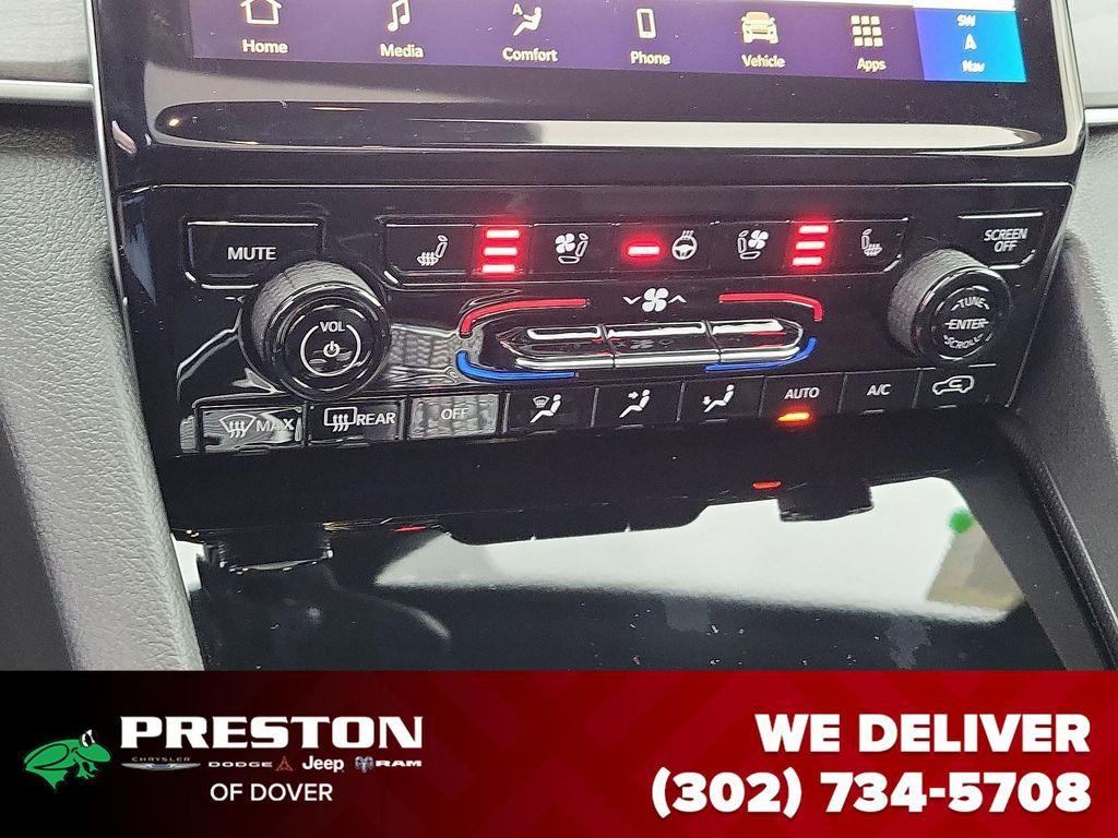 new 2024 Jeep Grand Cherokee 4xe car, priced at $50,373