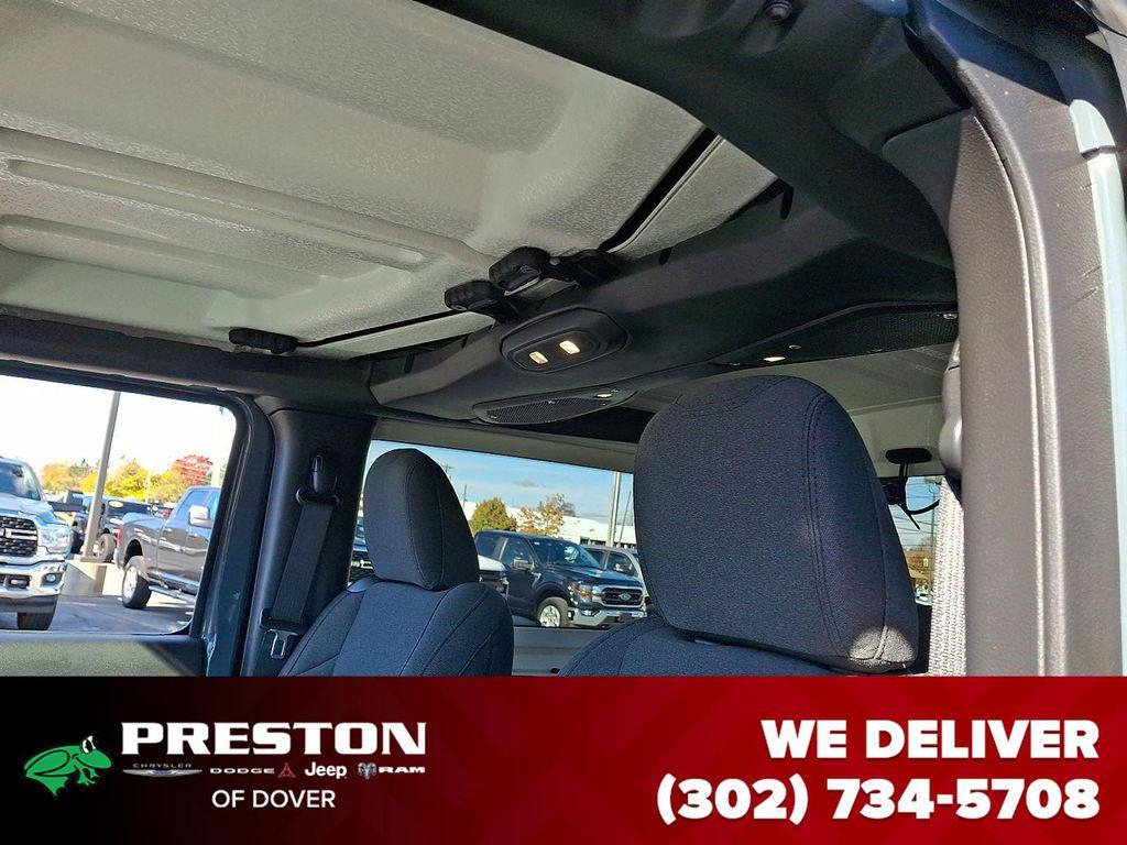 new 2026 Jeep Wrangler car, priced at $45,295