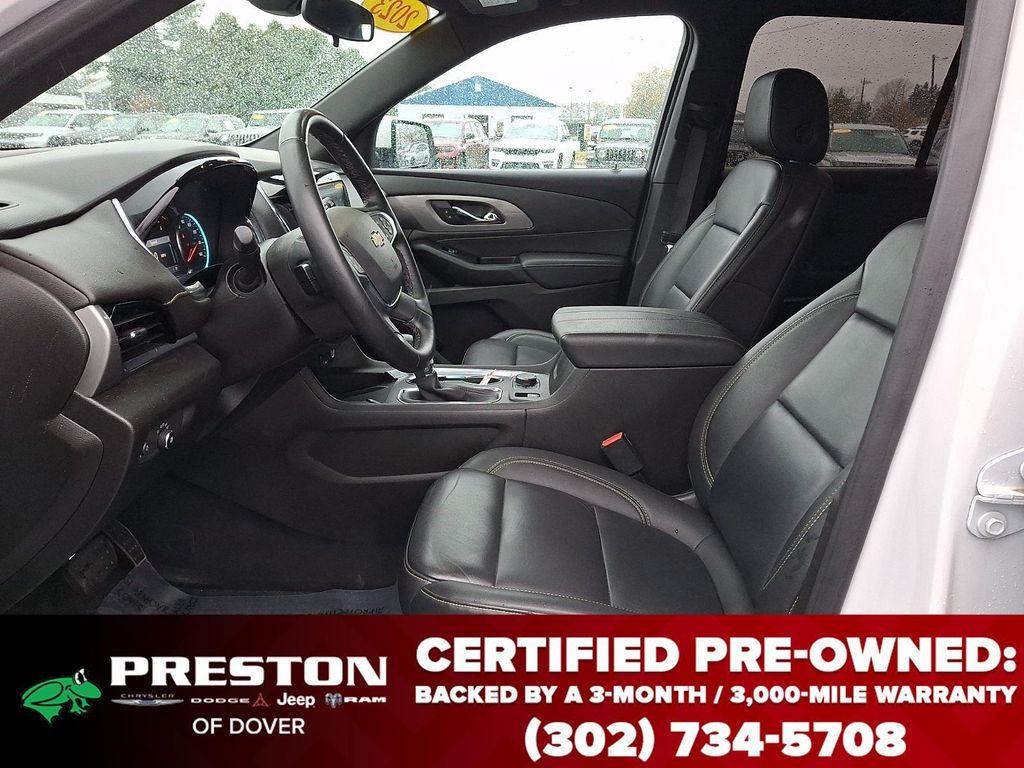 used 2023 Chevrolet Traverse car, priced at $30,195