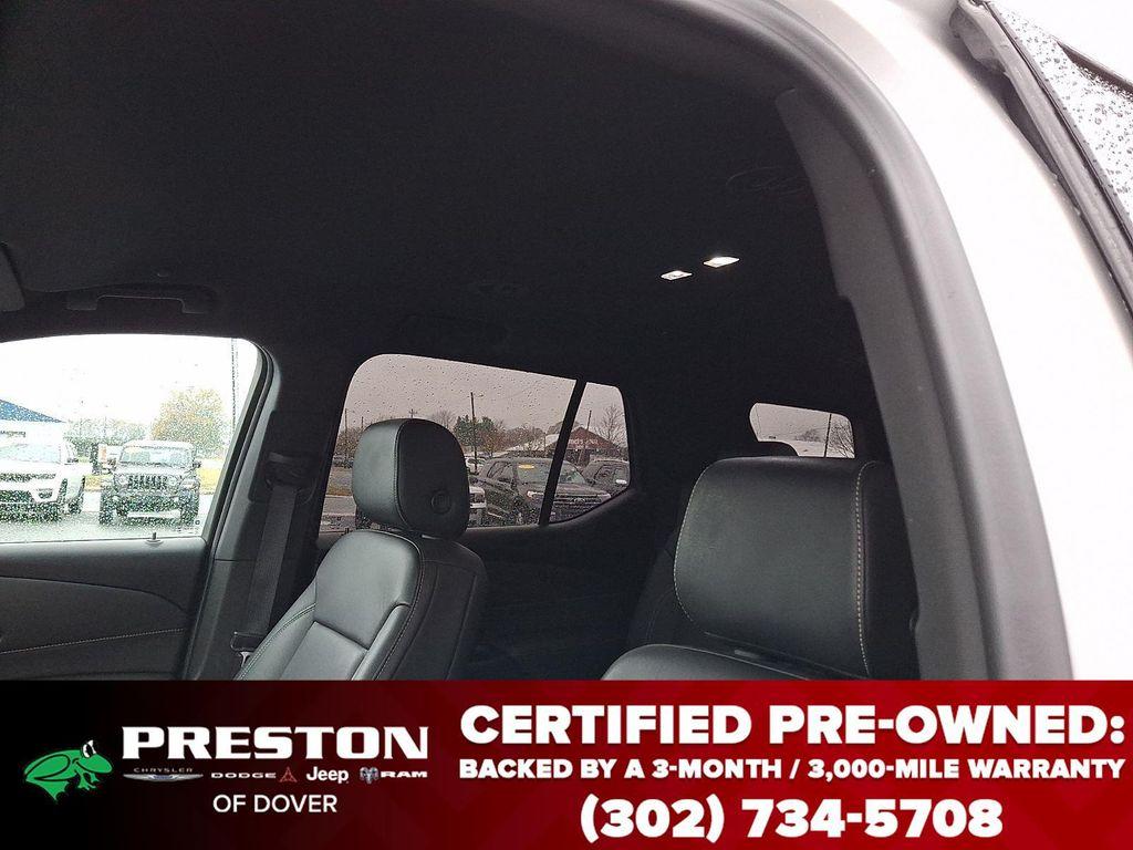 used 2023 Chevrolet Traverse car, priced at $30,195