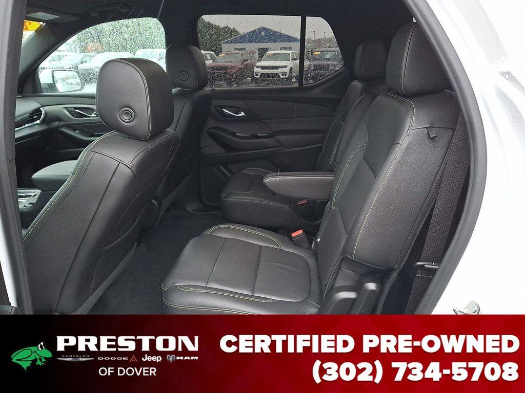 used 2023 Chevrolet Traverse car, priced at $30,195