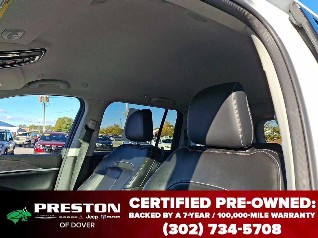 used 2023 Jeep Grand Cherokee car, priced at $33,395