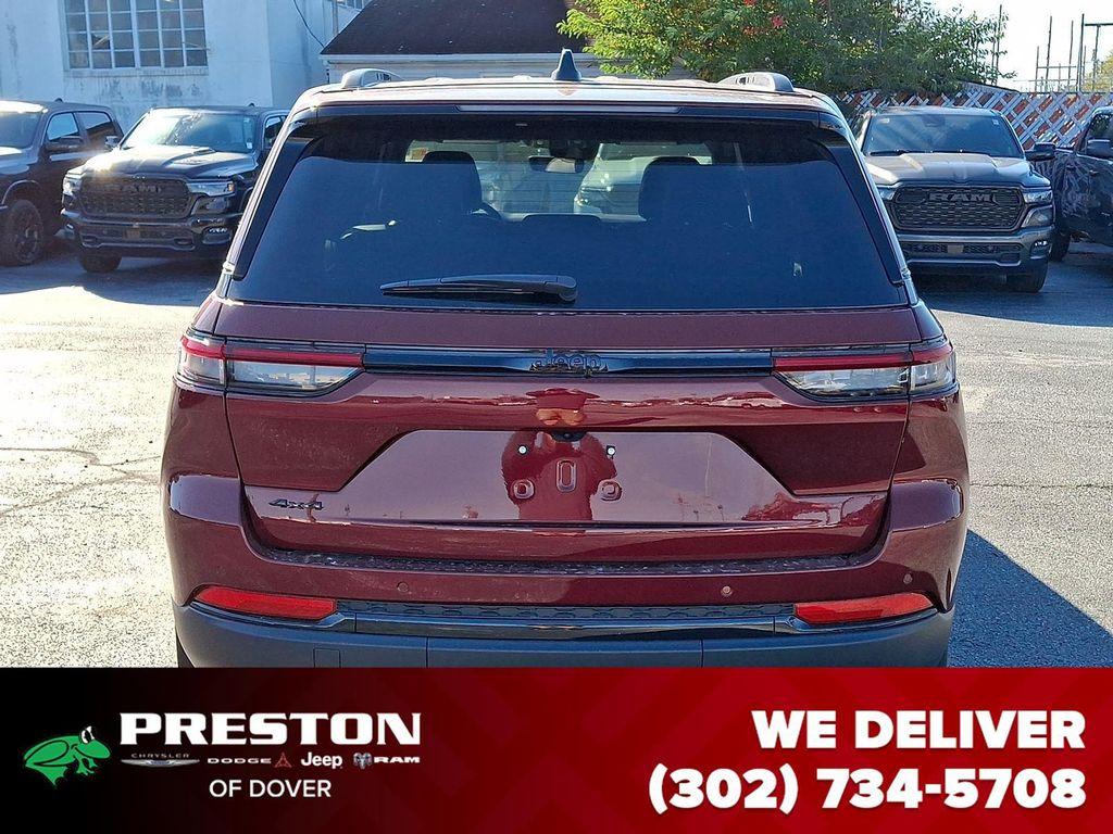 new 2025 Jeep Grand Cherokee car, priced at $42,405