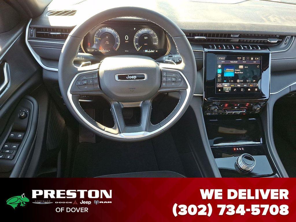 new 2025 Jeep Grand Cherokee car, priced at $42,405