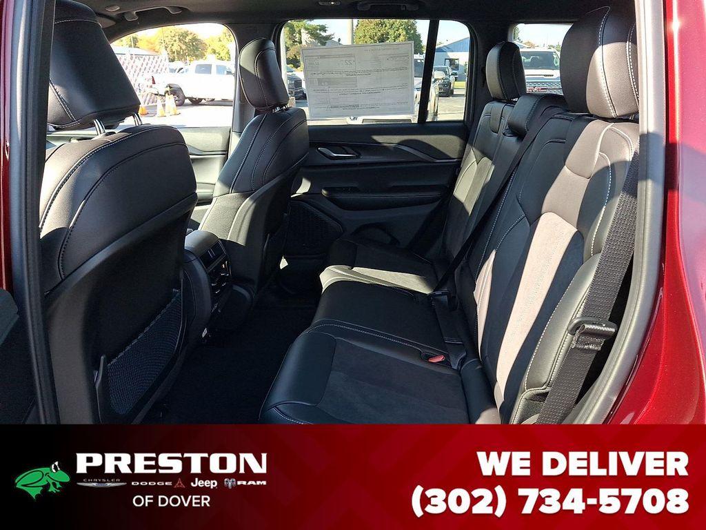 new 2025 Jeep Grand Cherokee car, priced at $42,405