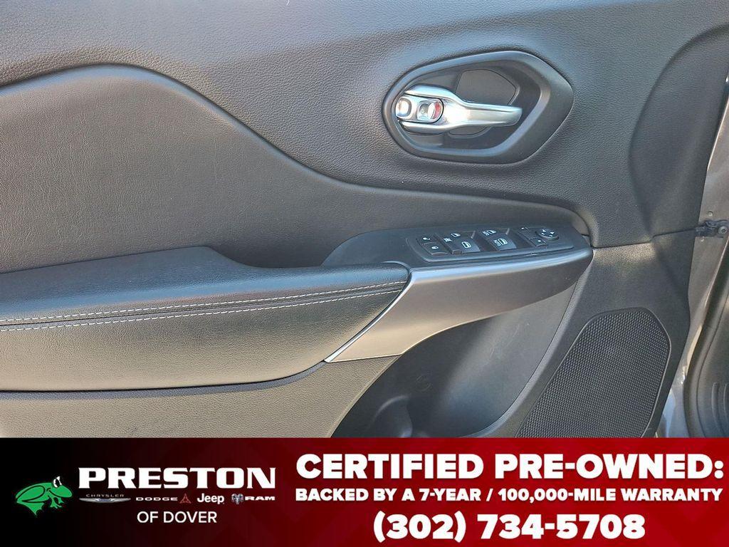 used 2021 Jeep Cherokee car, priced at $19,695