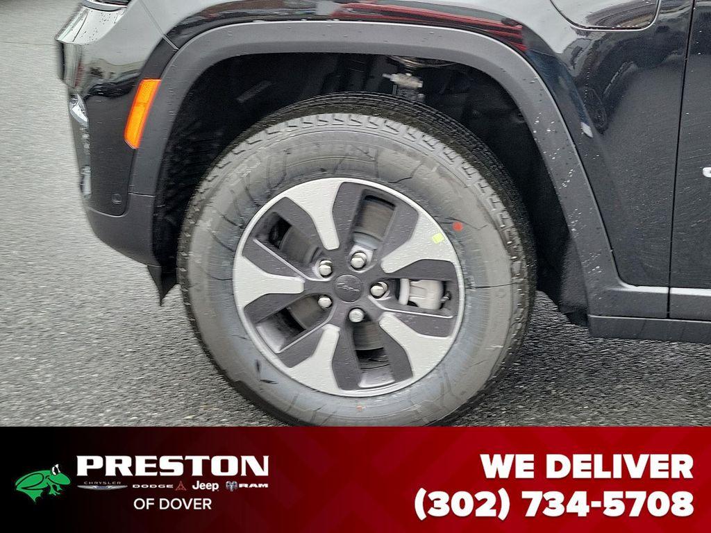 new 2024 Jeep Grand Cherokee 4xe car, priced at $50,589