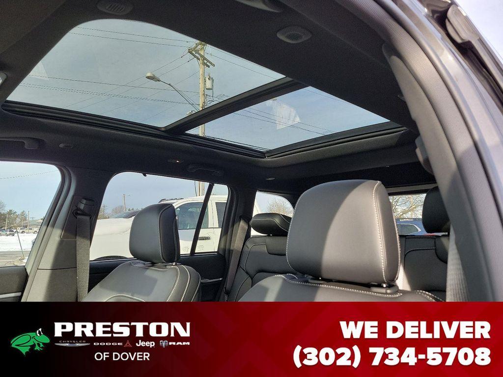 new 2024 Jeep Grand Cherokee 4xe car, priced at $55,245