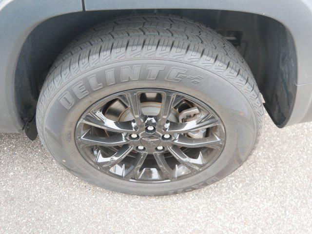 used 2023 Jeep Cherokee car, priced at $21,498
