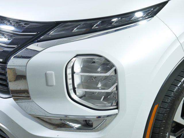 used 2024 Mitsubishi Outlander car