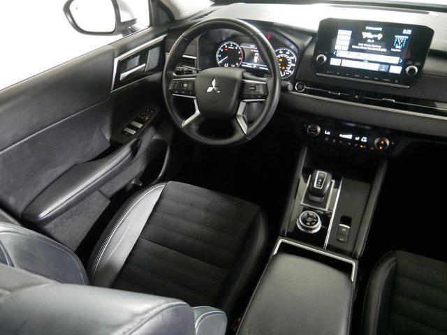 used 2024 Mitsubishi Outlander car