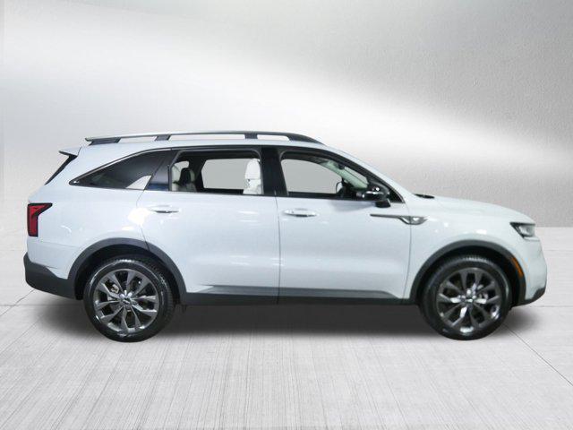 used 2023 Kia Sorento car, priced at $31,998