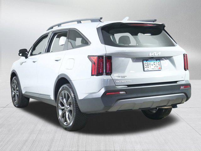 used 2023 Kia Sorento car, priced at $31,998
