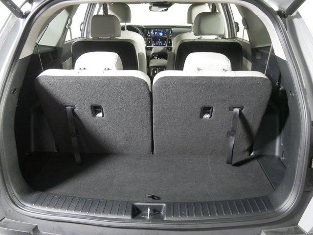 used 2023 Kia Sorento car, priced at $31,998