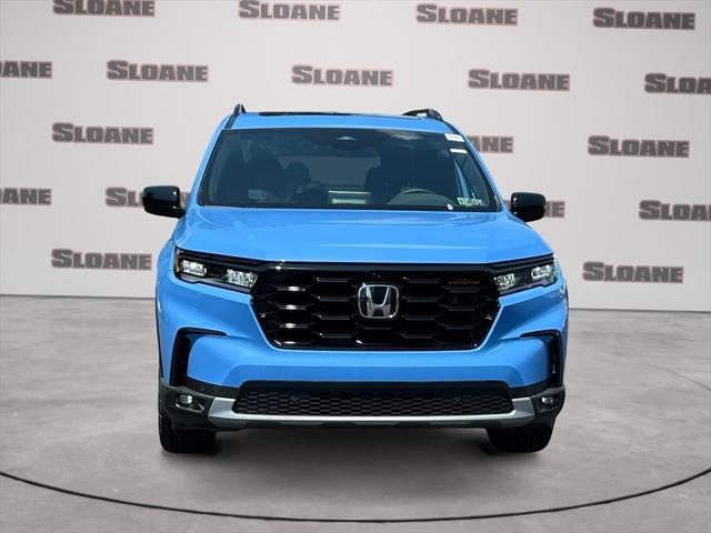 new 2025 Honda Pilot car, priced at $51,305