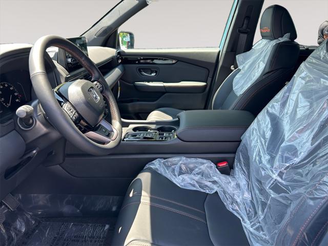 new 2025 Honda Pilot car, priced at $51,305