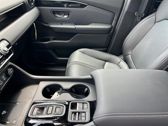 new 2025 Honda Pilot car, priced at $47,050