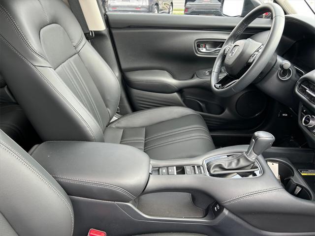used 2025 Honda HR-V car, priced at $29,999